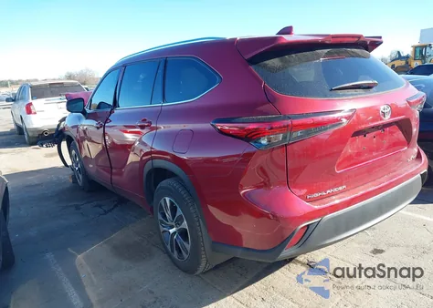 2021 Toyota Highlander Xle из США, поврежденный, VIN 5TDGZRBHXMS540972